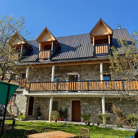 Guesthouse Te Tata Тет Екстериор снимка