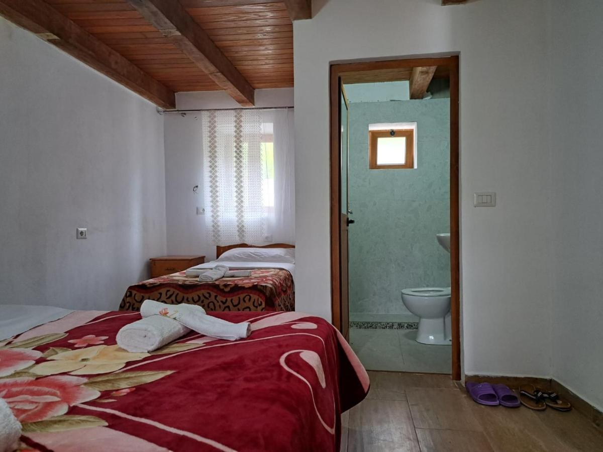 Guesthouse Te Tata Тет Екстериор снимка