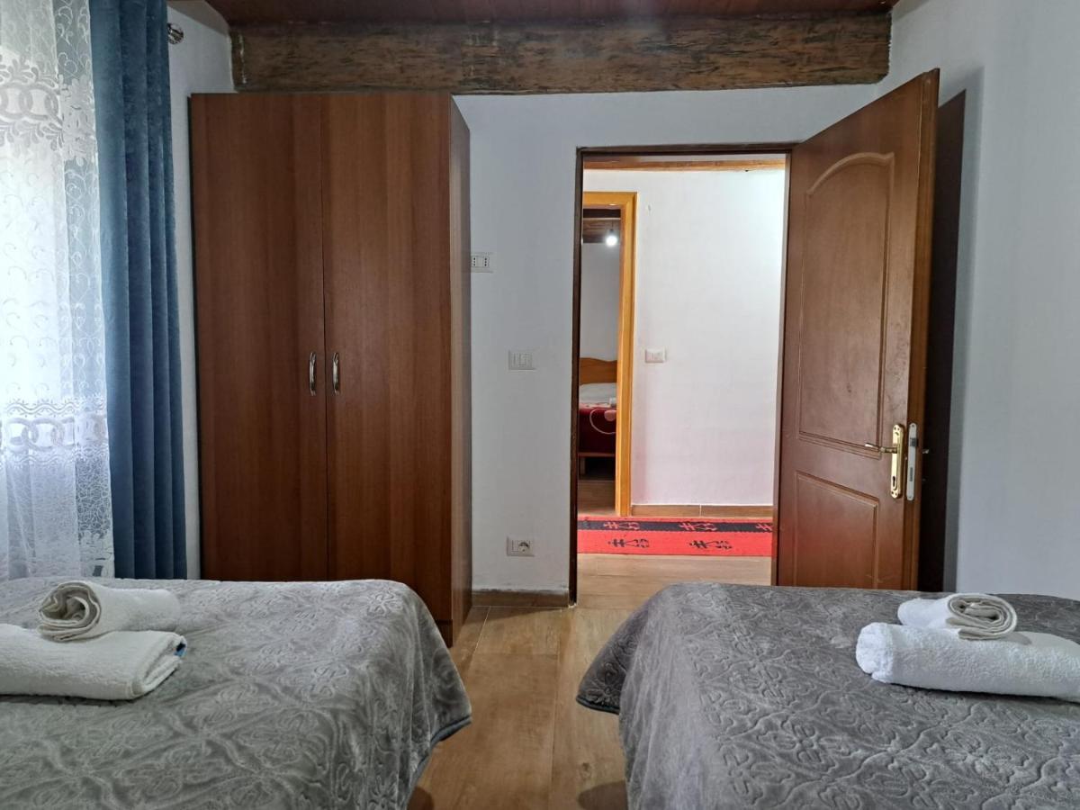 Guesthouse Te Tata Тет Екстериор снимка