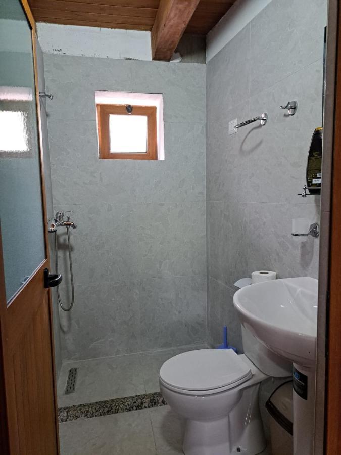 Guesthouse Te Tata Тет Екстериор снимка
